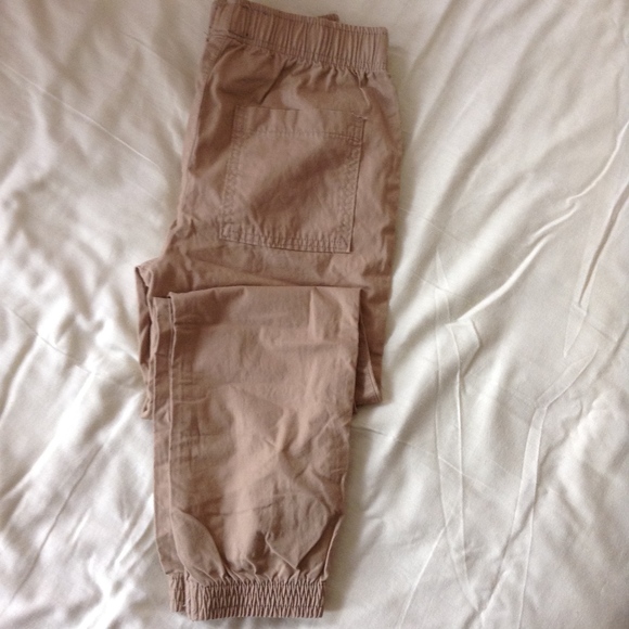 Khaky Cargo pants - Picture 1 of 4